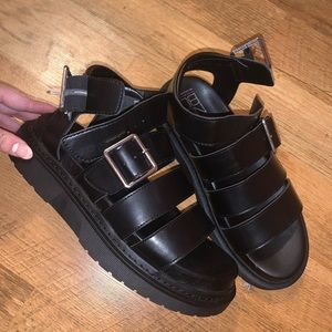 Black platform sandals dc martin dupes